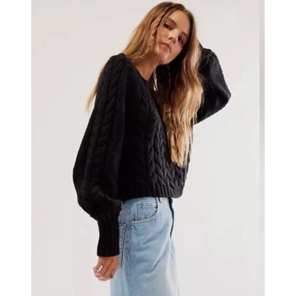 Free People NWT Sandre Black Cable Knit Sweater Size Small Chunky Knit